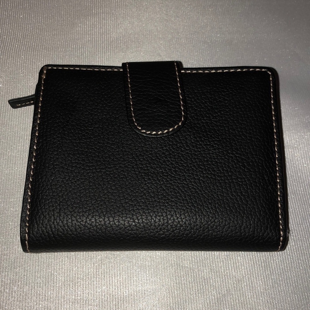 Andrew Marc black leather wallet